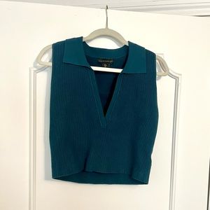 House of Harlow sweater crop